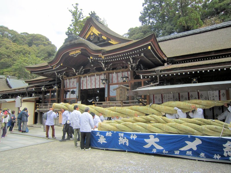 Ohmiwa jinja Shimenawa