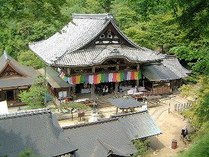 岡寺本堂