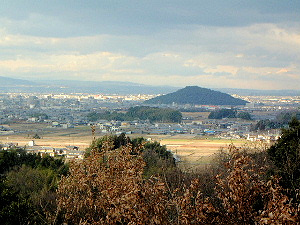 大和三山の耳成山